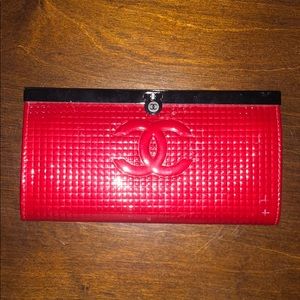 Chanel wallet